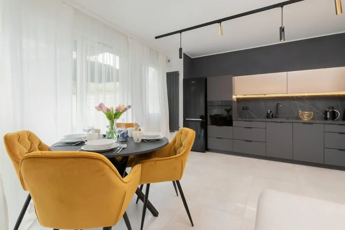 Piastowska 30 Garden Free Parking By Renters Prestige Apartment Gdansk Poland